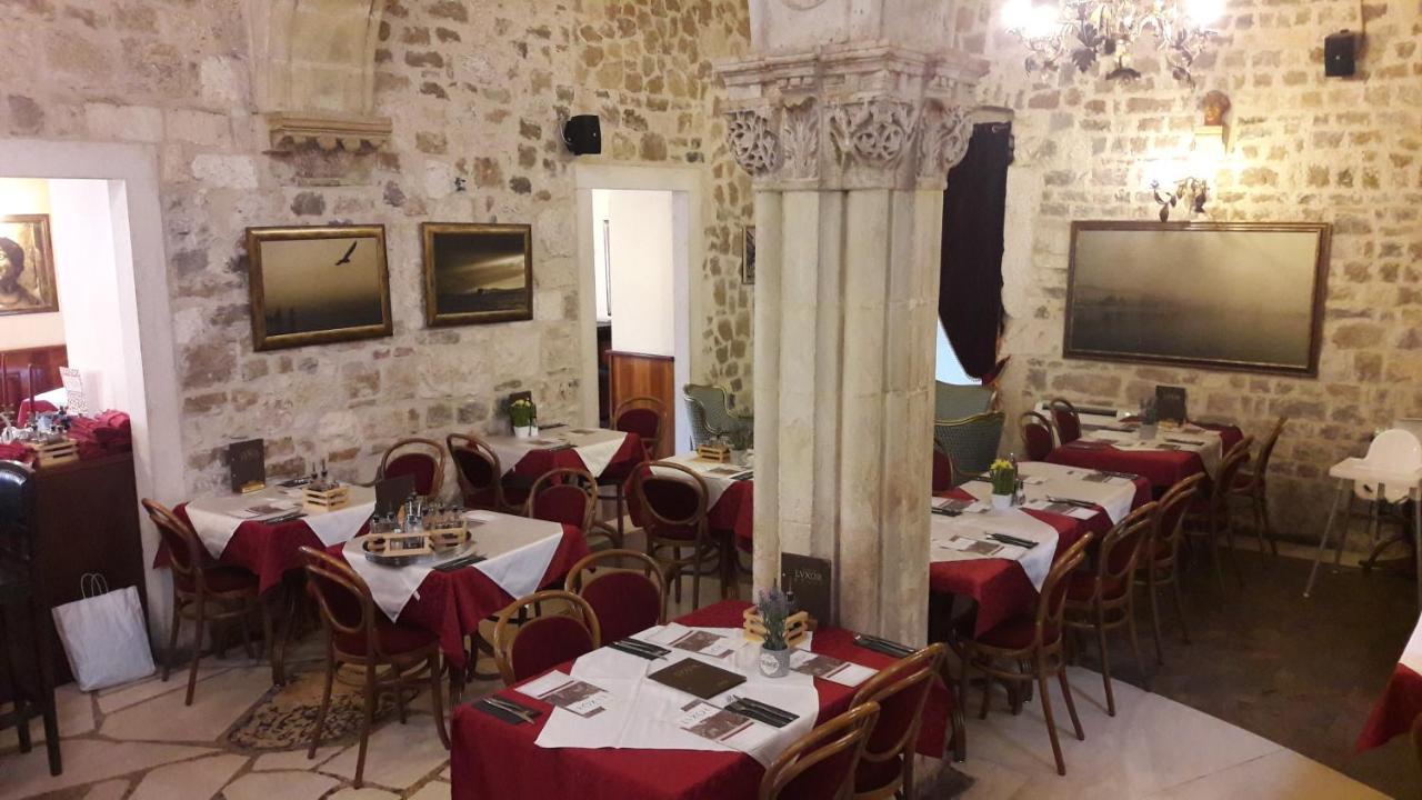 Gothic Palace Heritage Split Dış mekan fotoğraf
